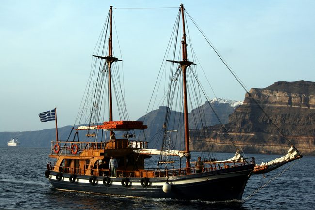 Pirates followed us!