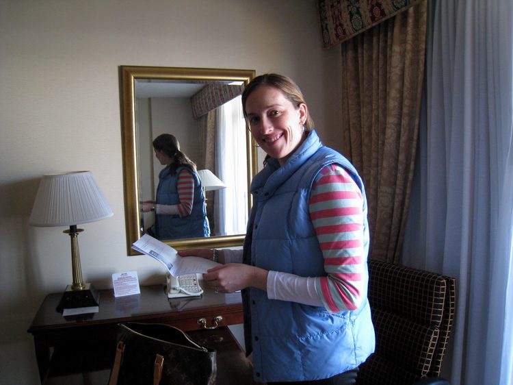 Jen with her fun to do list of Cincinnati!