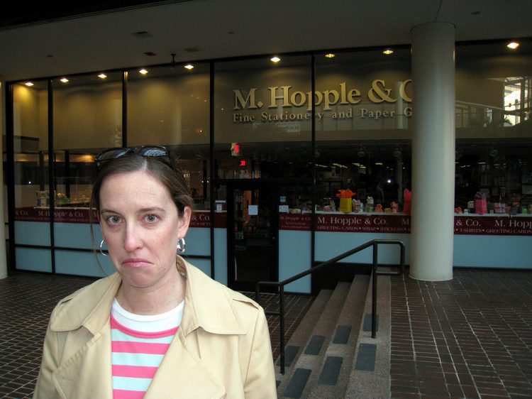 After the aquarium and lunch, we stopped by Jen's favorite card store in the world but it was closed!