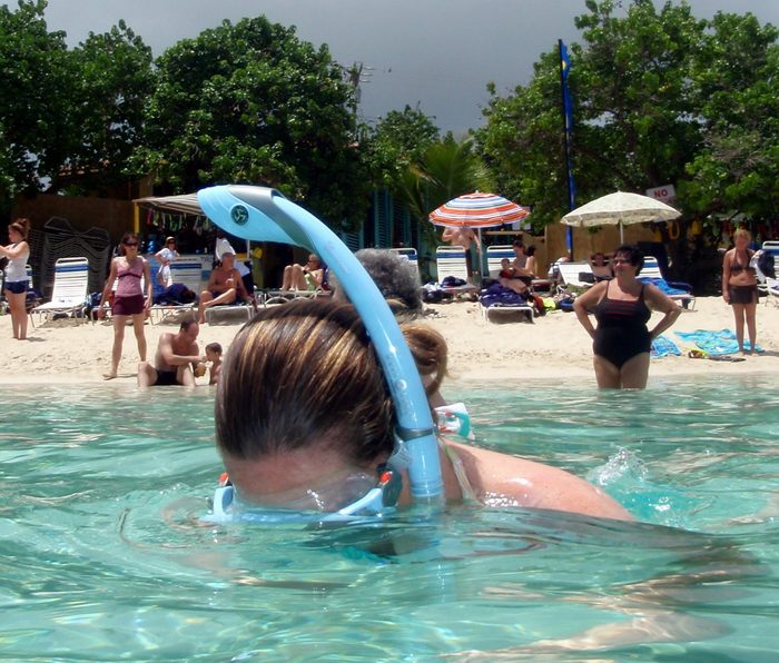 Jen taking in the underwater sights!