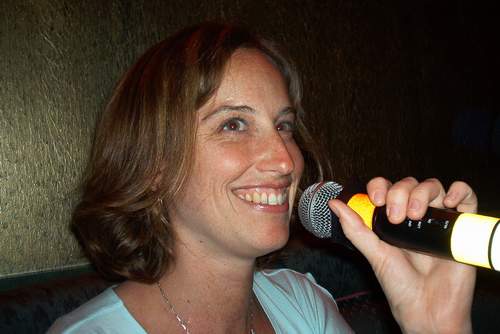 Jen rockin' the mike!