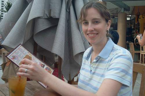 Jen enjoying a Mai Tai!